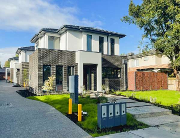 Modern custom home builders Melbourne - Shield Building Group